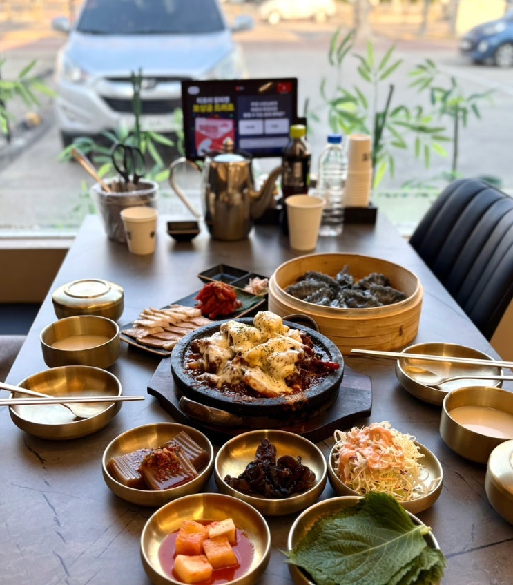  대구 수성못 한식 맛집 추천 돌찜 들안길 본점 인생 갈비찜 후기