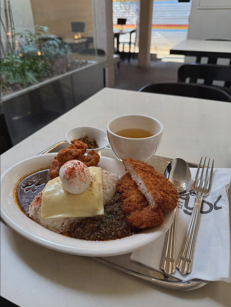  [옐로 드래곤 커리 서순라길 본점] 서순라길 맛집으로 뜨는 커리의 매력!