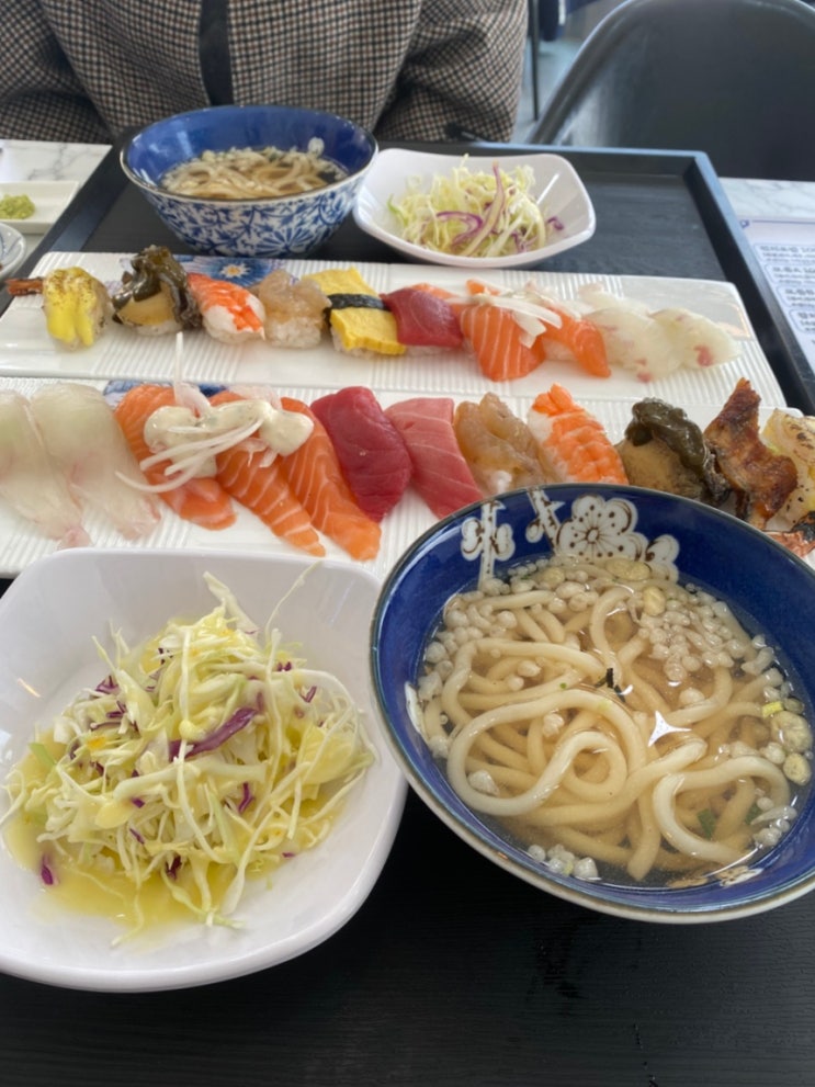 군산대맛집 초밥 참 잘하는 집 초참 방문후기 미룡동초밥 군산모듬초밥 군산대점메추 군산신상맛집 미룡동신상맛집