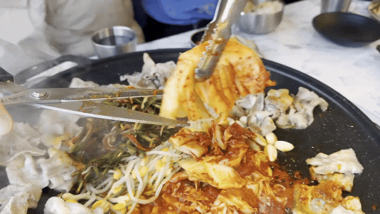  가성비 대박 대패삼겹살이 진짜 맛있었던 안양 수촌마을 맛집, 안양 부추통김치삼겹살 후기