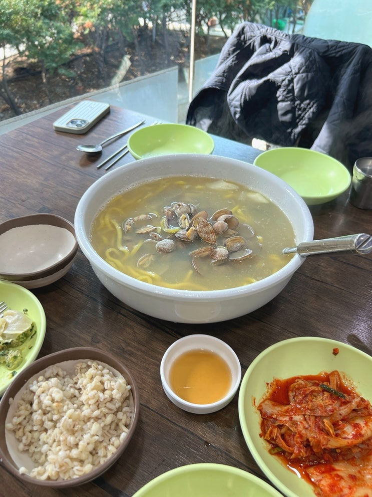  줄 서는 이유가 있는 석촌역 황도바지락칼국수, 아이랑도 만족한 맛집 후기