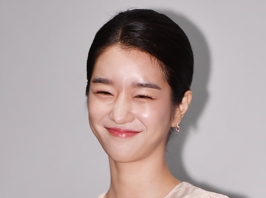 <b>김수현</b> <b>양다리 논란</b> <b>서예지</b>, 8년 만에 예능 '만트라' 신고식