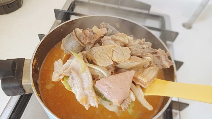  백암왕순대 얼큰 오소리 순대국 밀키트 한잔 후 속풀이로 끝장