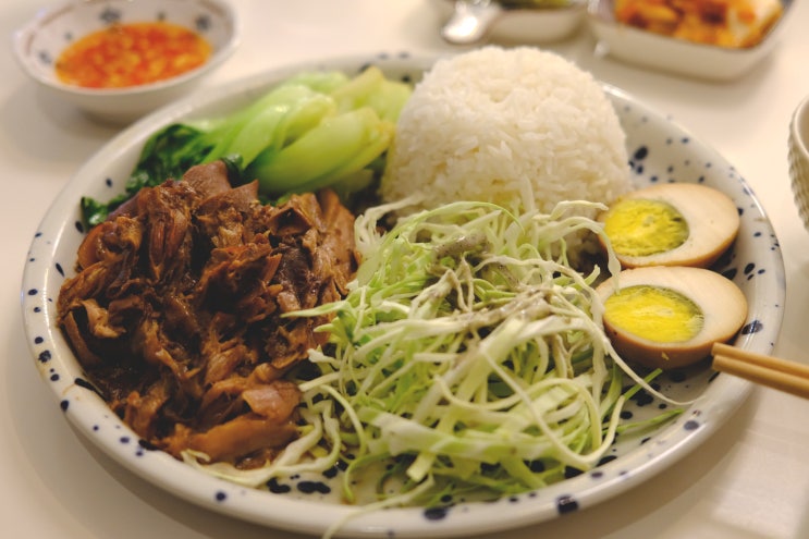  향동동 카무카무 태국식 족발덮밥 맛집 존맛탱 주차