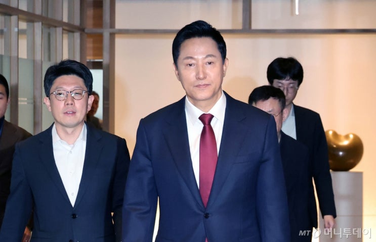 <b>오세훈</b> 서울시장, <b>한덕수</b> 총리 탄핵 기각 환영… "이재명 대표... 