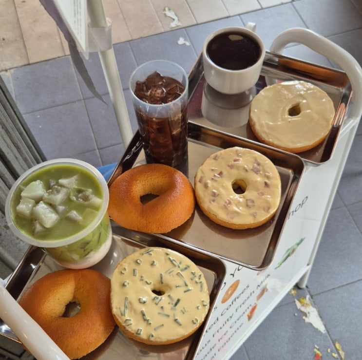  [쿠알라룸푸르] 외국인 1도없는 로컬 베이글 코너 맛집 YODmilk