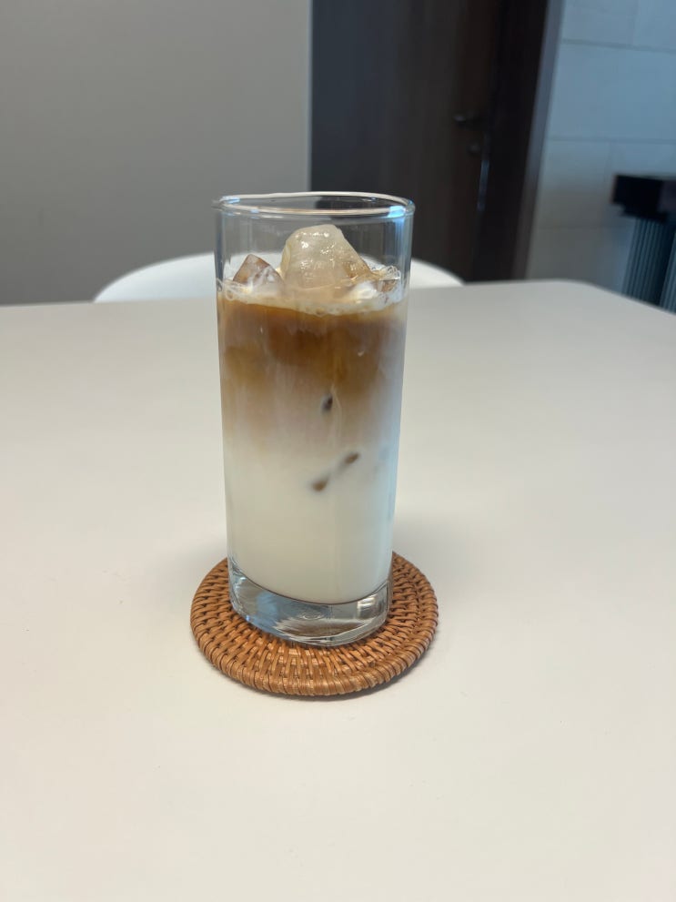  3월 일상 • 라떼는 넘 마쉿서