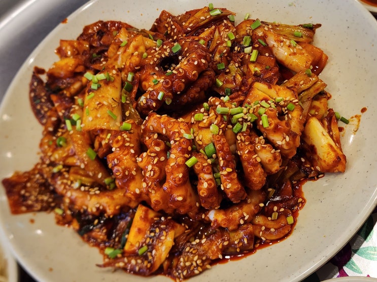 맛있는 낙지볶음, 오봉집 다산법원점