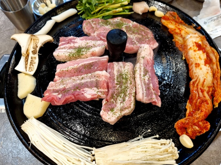  수원역 수원 로데오거리 맛집 :: 장가네솥뚜껑