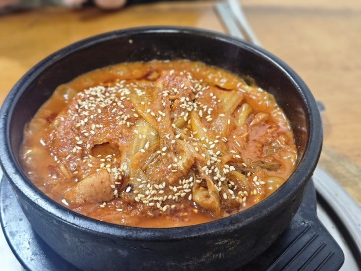  전주 또순이네 집 김치찜 한옥마을 카페달곰 딸기솥빙수