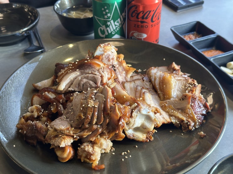  천안 용곡동 분위기 좋은 족발 맛집 오밤족