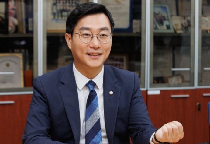 더불어민주당 국회의원 장경태 프로필 나이 고향 학력 경력 재산 "국회의원 폭행 가중처벌법....