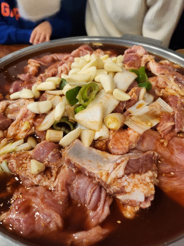  나만 알고 싶은 맛집 몇군데 - 기본이 강력한 곳들
