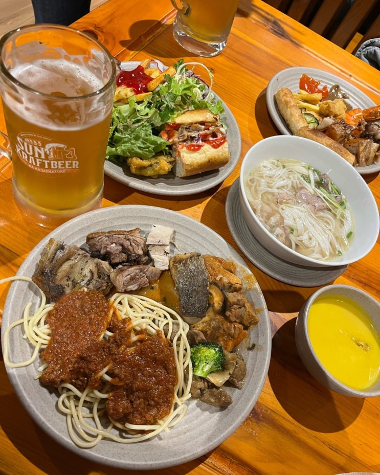  베트남 골프 여행의 시작 하노이 호치민 다낭 with Hoangviet Travel JSC.,