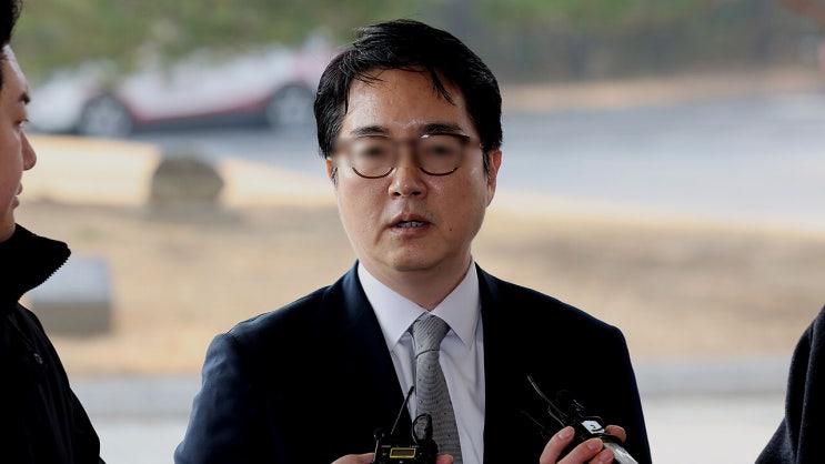 [윤석열 쪽 놈들] <b>심우정 딸</b> 특혜 <b>채용 의혹</b>..외교부, 최종면접자... 