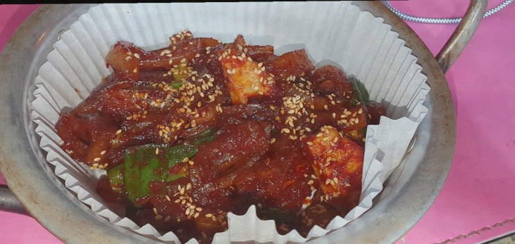  [배꼽숙성삼겹살과막창] 방촌동 막창, 친구들과의 특별한 저녁을 즐기다!