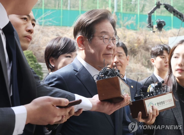 [<b>이재명</b> 대표의 공직선거법 <b>2심</b>이 무죄 판결을 받았습니다]