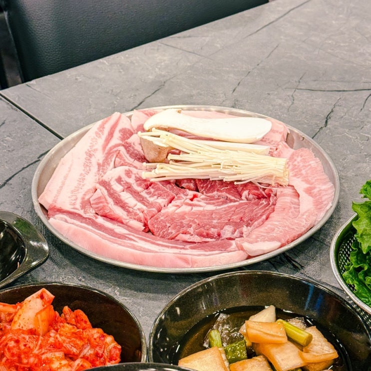  가디맛집 추천! 가산동 옥군에서 만나는 최상의 한돈과 한우