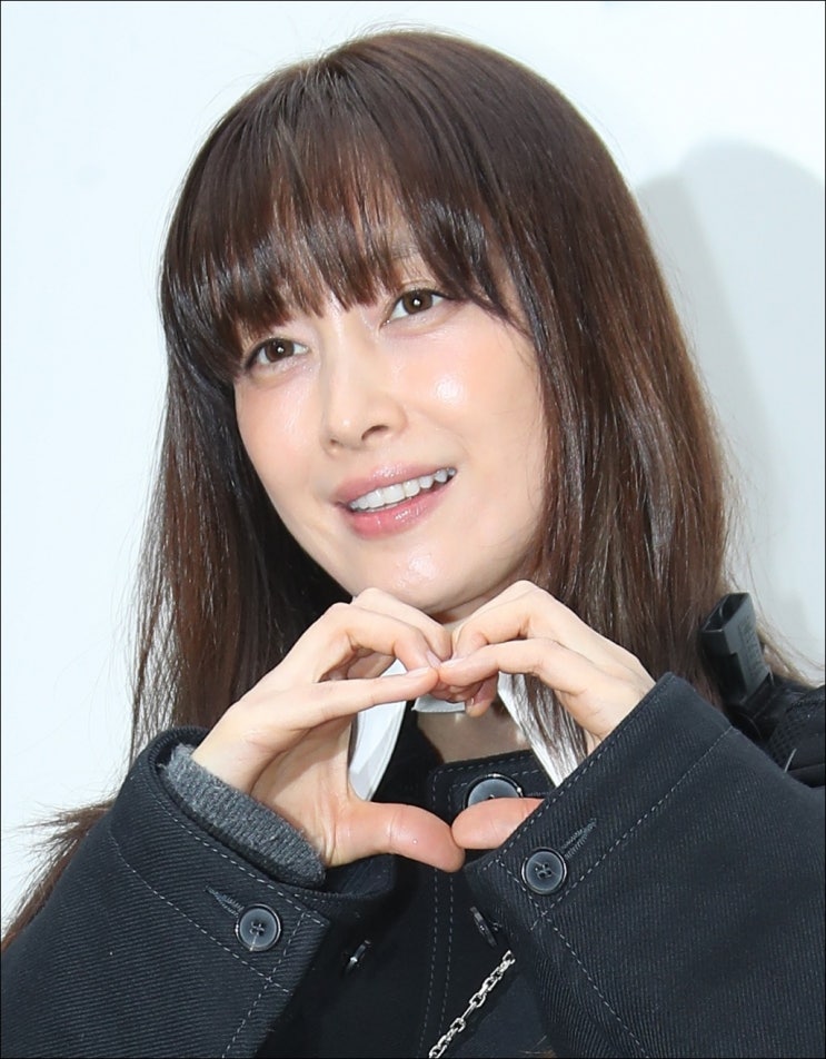 원빈 아내 <b>이나영</b> 복귀 <b>아너</b> 변호사 변신 프로필 나이