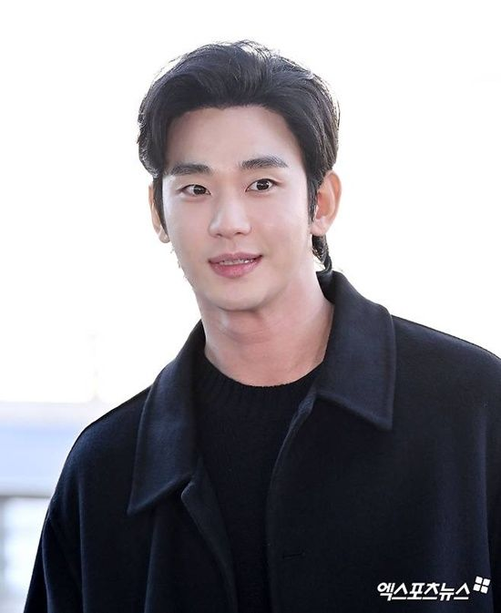 김수현 논란 속, 끝까지 버티던 '대만 팬미팅' 결국 취소