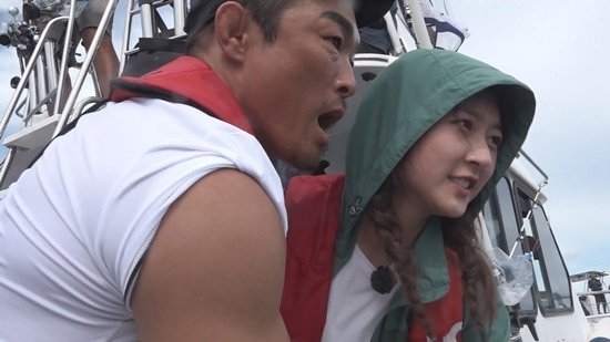 <b>추성훈</b>, 故 <b>김새론</b> 장례비 전액 지원? "<b>가짜뉴스</b>, 사적 친분 없어"