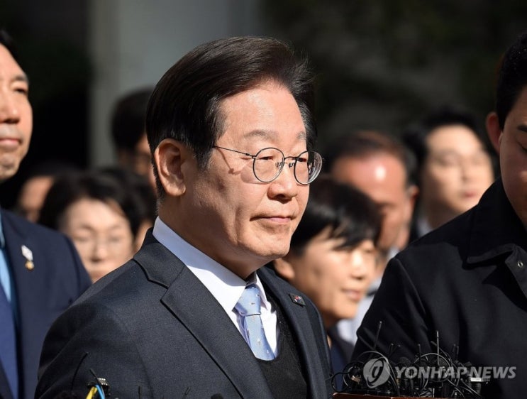 이재명 선거법 2심 무죄…김문기·백현동발언 "허위아냐, 처벌불가" 이재명 선거법 2심 무죄…김문기·백현동발언 "허위아냐, 처벌불가"