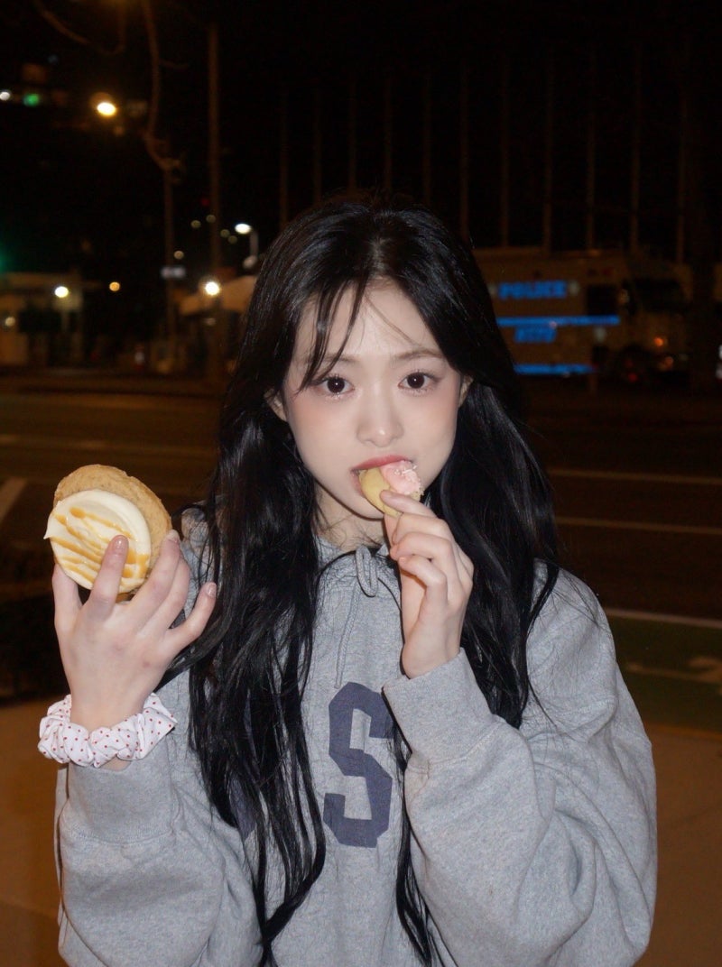 베이비몬스터 아현 폰배경 바탕화면 추천