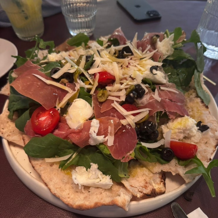 송현아 맛집- 분위기 좋은 <b>송도</b> 화덕<b>피자</b> 살레르노 오네스타점