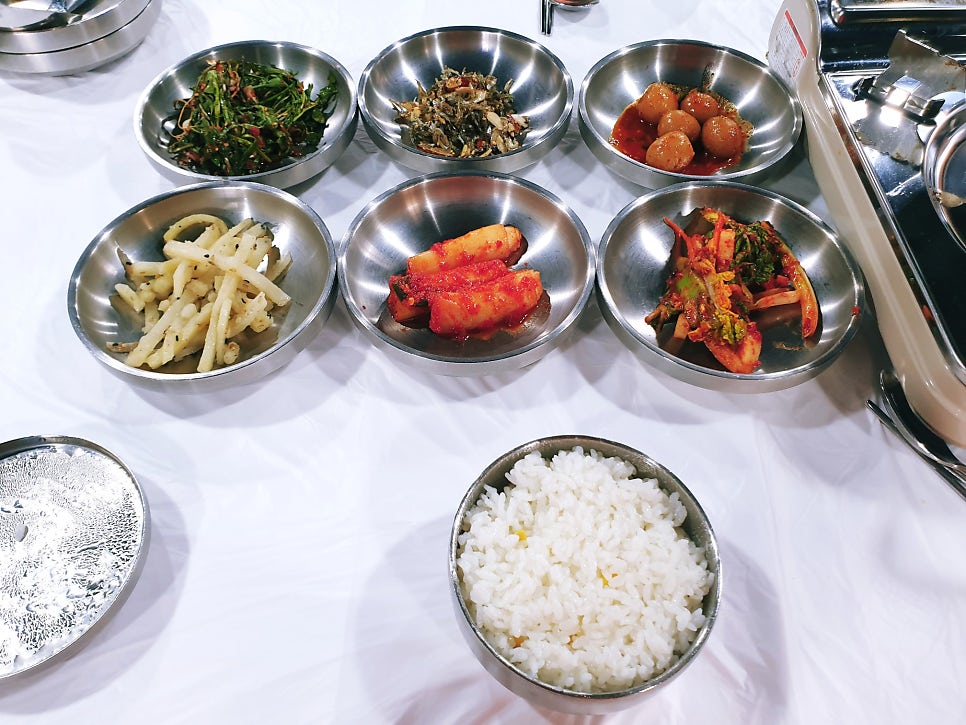 보글보글찌개백반 사진 1
