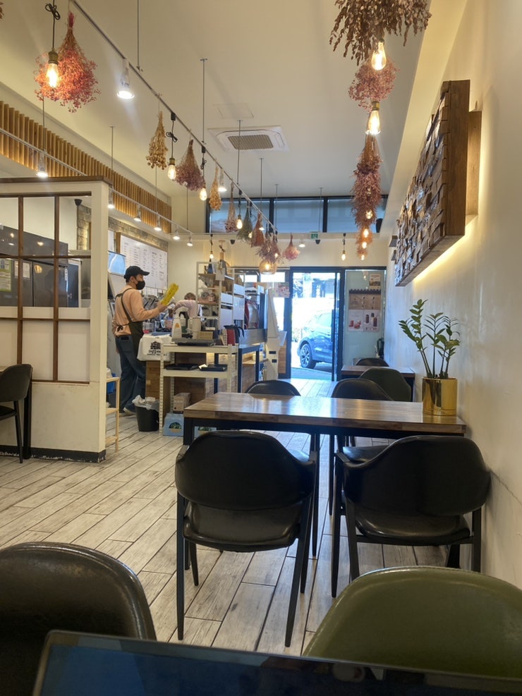 하삼동커피 삼신초교점 사진 3