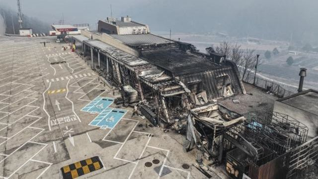  [속보] 피해 심각…서산 영덕고속도로 청송휴게소, 양방향 건물 불에 타