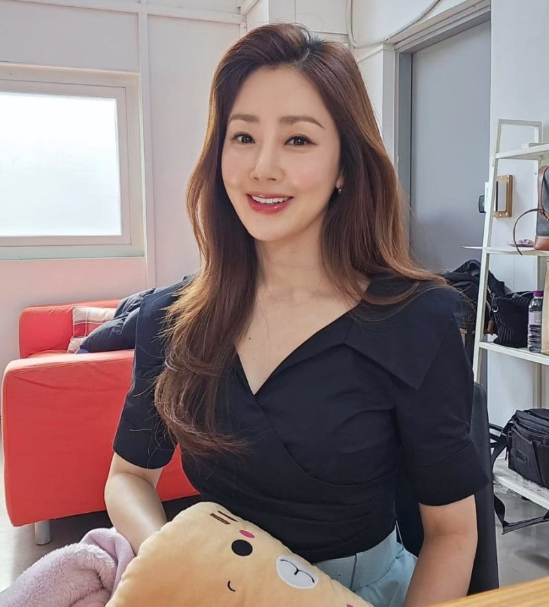 오나라 프로필 총정리! 나이, 결혼 여부, 남자친구까지 알아보기