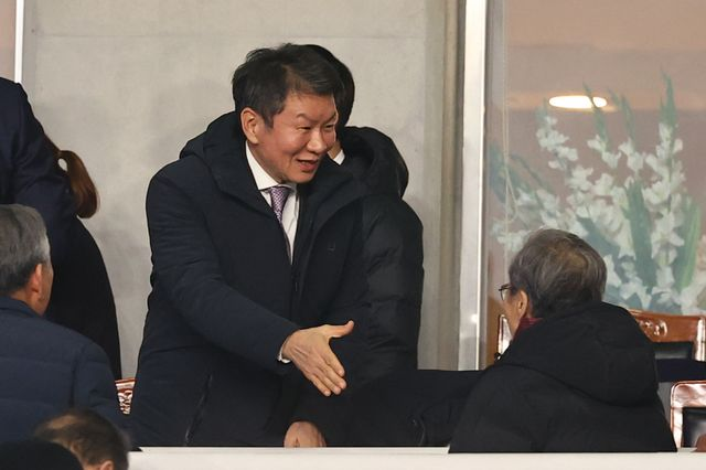  ‘2무·졸전’ 지켜본 정몽규 “아쉬운 결과…국대에 응원 보낸 팬들에게 감사”