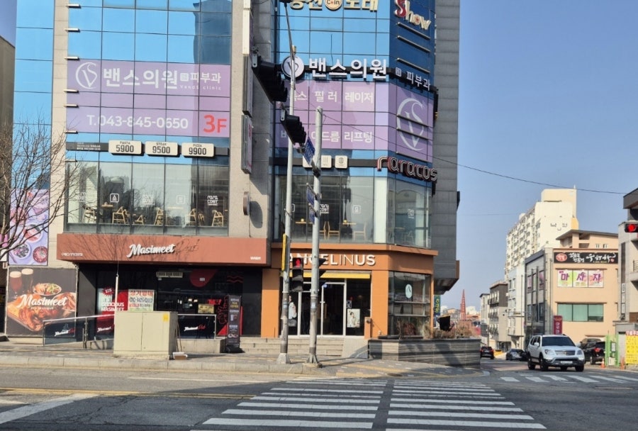 엔제리너스 충주연수점 사진 6