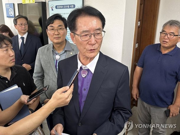 오늘의 뉴스 : '기간제 채용 지시' 박우량 <b>신안군수</b> <b>집행유예</b>... 