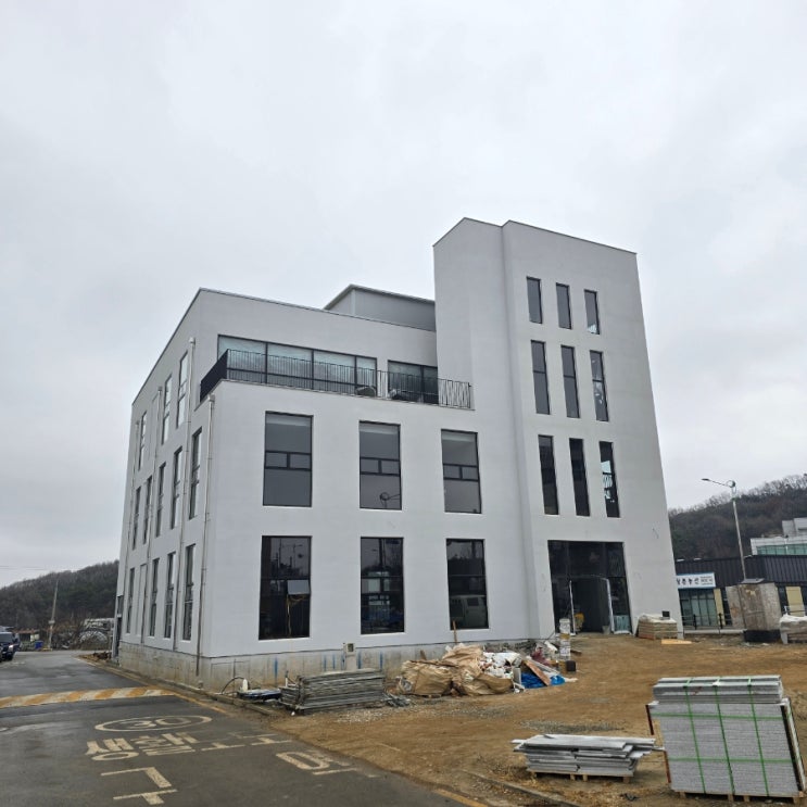  인천 오류동 신축 상가 타일 도매 납품 -주식회사 건우하우징-