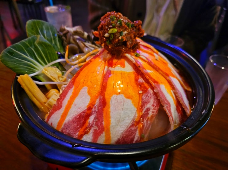  [연신내/맛집/술집] 마라전골 ㅆㅅㅌㅊ 유린기 살살 녹는 근본좌 '홍콩밤'