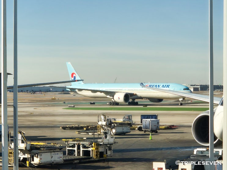  대한항공 KE038편 시카고/오헤어 - 서울/인천 B777-300ER 탑승 후기!