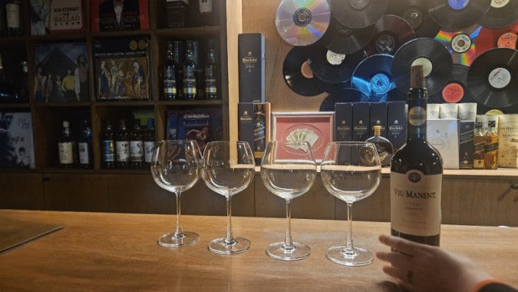  금리단길 와인바 웸리& 교집합