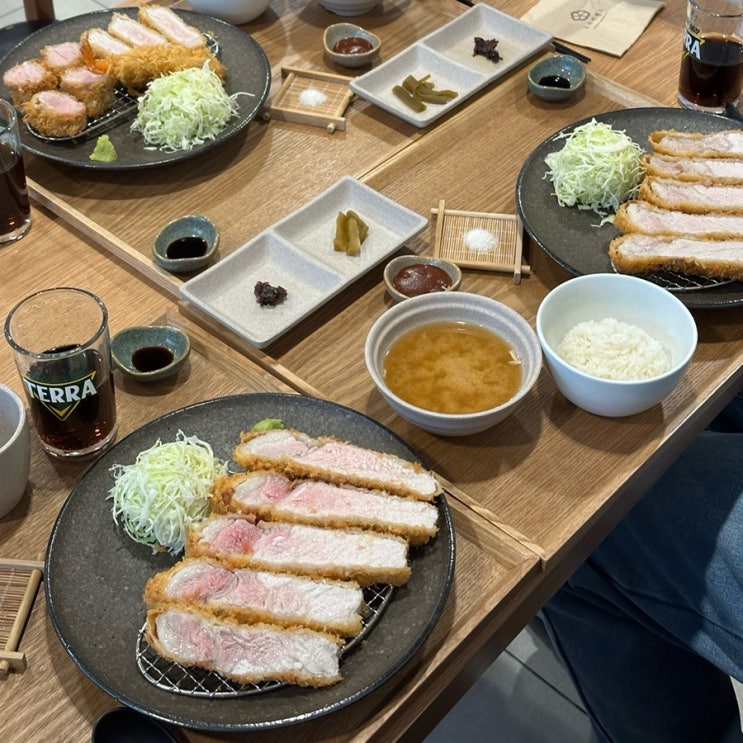 <b>울산 옥동 돈가스</b> 맛집 오사카멘치 울산 옥동점