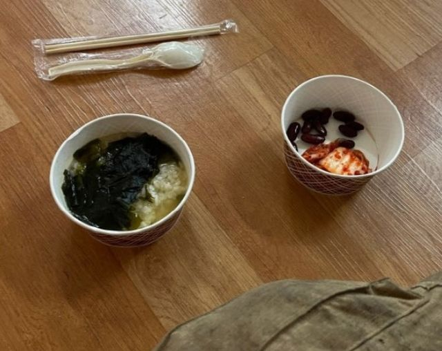  “미역국에 김치”…6시간 불 끄고 온 소방관 ‘저녁식사’ 논란