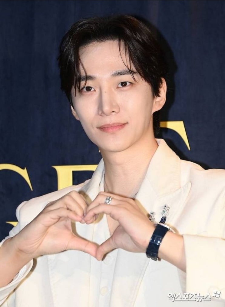 <연예가핫이슈> 이준호, 1억 원 기부 "산불 피해 주민들에 깊은 위로의 마음" <연예가핫이슈> 이준호, 1억 원 기부 "산불 피해 주민들에 깊은 위로의 마음"