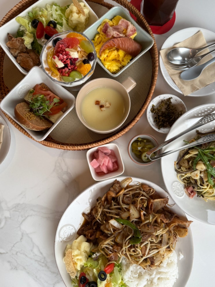  [다빈pick제주맛집추천] 제주 브런치카페, 애월 조용하고 아담한 숨은맛집 " 촌스럽 "