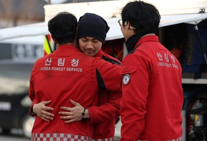  경북 산불 149시간 만에 완진 "피해 면적 역대 최대"