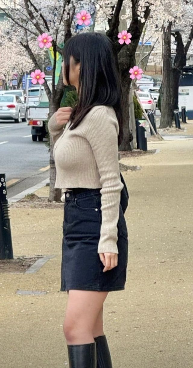  지금 날씨에 여자들이 많이 입는 소개팅룩