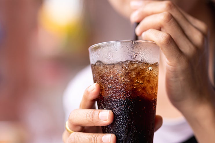  단연 돋보적인 세계적인 음료~ 코카콜라 Coca-Cola 의 거대한 역사에 대해서 알아보아요~