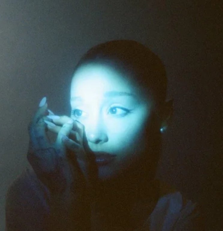  Ariana grande - Hampstead 가사 해석 By eternal sunshine deluxe album
