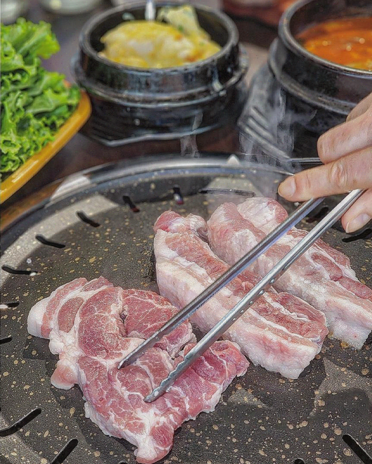  오일내 건대점, 최고의 건대 삼겹살맛집에서 특별한 저녁!