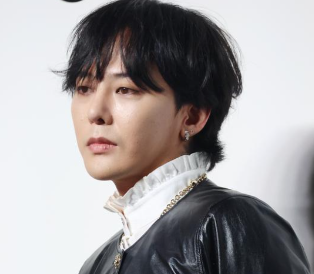 가수 지드래곤 프로필,나이 고향 학력 활동 소속사 팬 경력 근황,산불 피해 복구를 위해 3억 ....