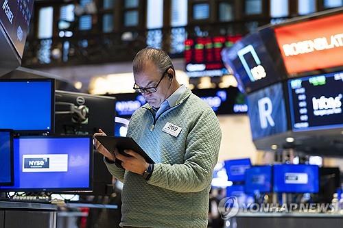 뉴욕증시, 무역전쟁·인플레 우려에 급락…나스닥 2.7%↓ 뉴욕증시, 무역전쟁·인플레 우려에 급락…나스닥 2.7%↓